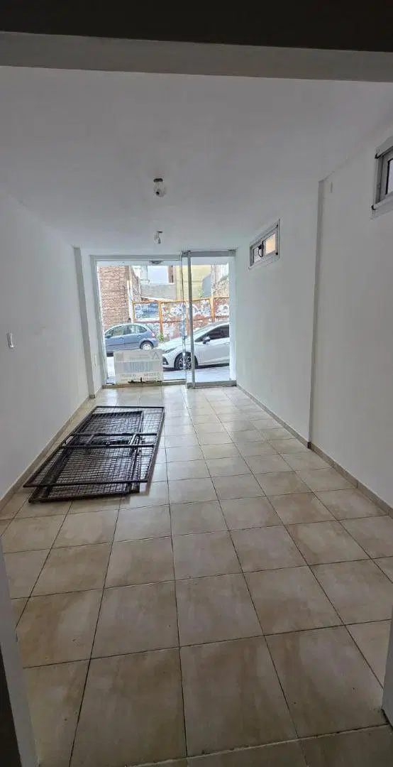 Alquilo local comercial 60m2 Nueva Córdoba, Perú 100 3