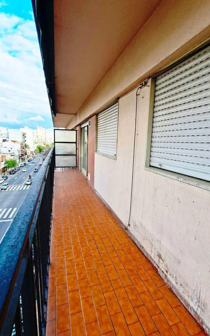 Departamento 3 Amb. Al Frente. Av Nazca 2700 con Balcón y Cochera 1