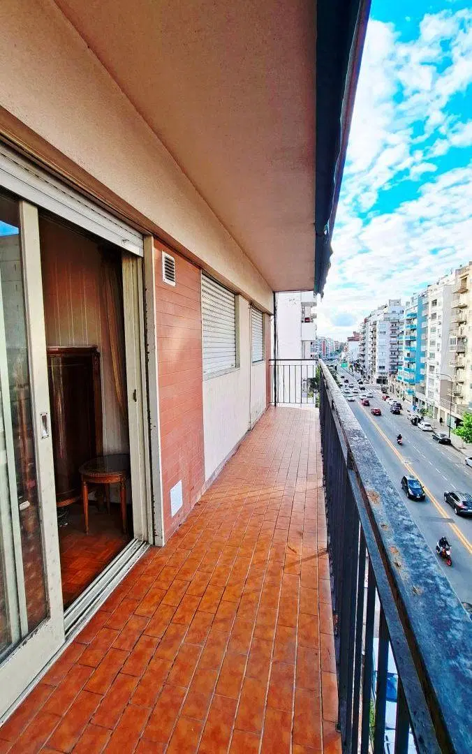 Departamento 3 Amb. Al Frente. Av Nazca 2700 con Balcón y Cochera 2