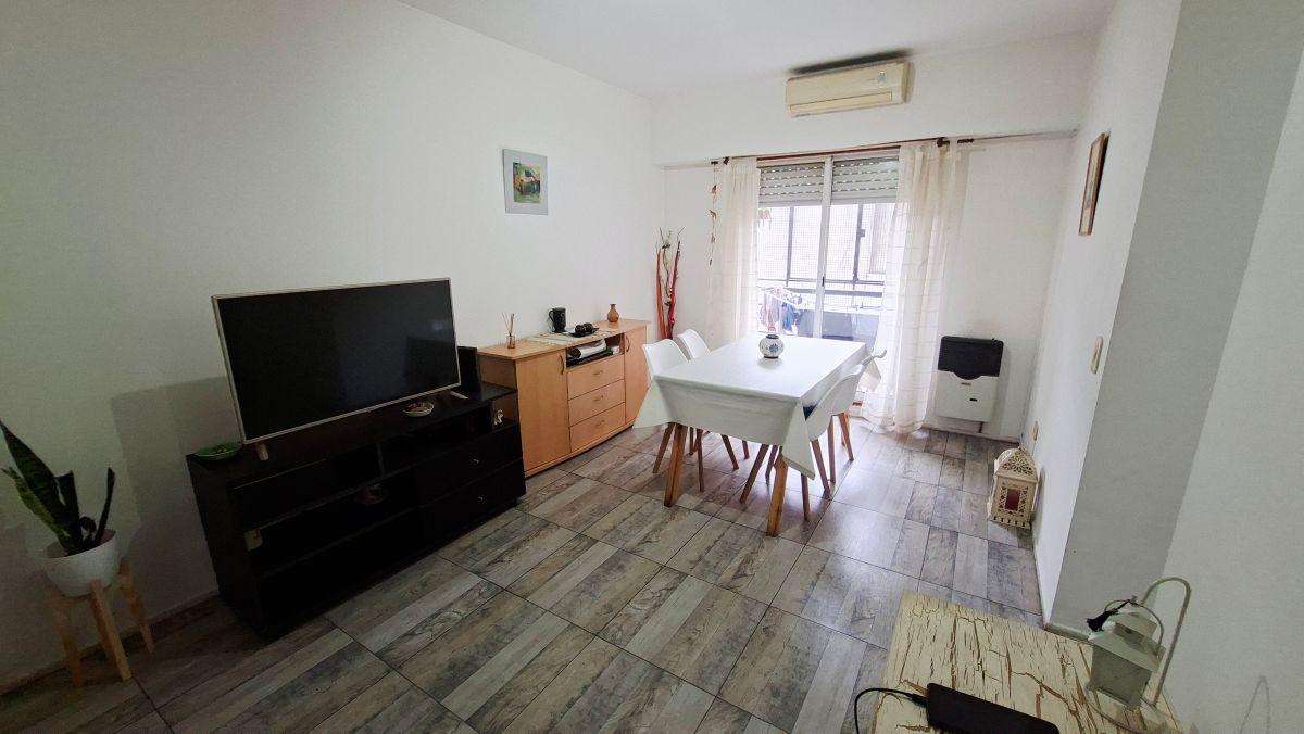 Foto de Departamento 3 Amb. Culpina Al 200 con Balcón - Flores - C.A.B.A., imagen 2