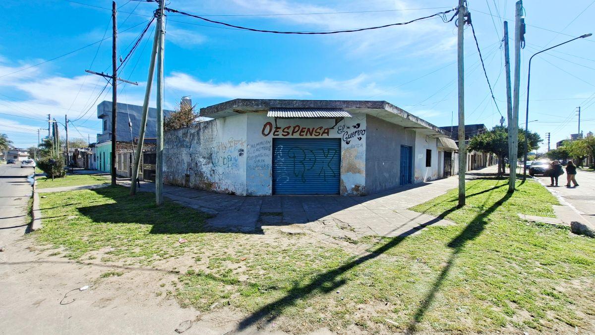 Foto de Local Comercial con Vivienda Sobre Lote Propio en Esquina en Laferrere, imagen 1