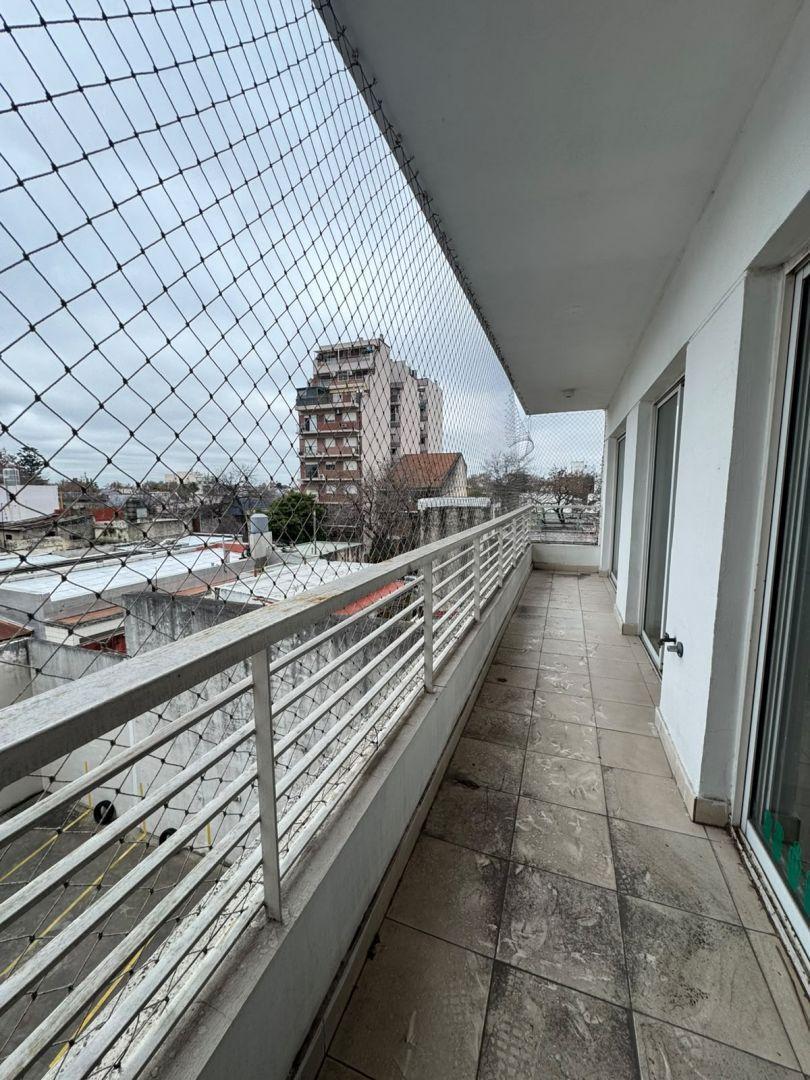 Foto de 3 AMBIENTES CON BALCON EN VENTA! PILETA, PARRILLA Y TERRAZA!, imagen 3