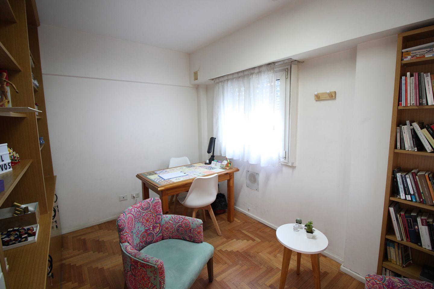 Foto de DUPLEX 5 AMB C/ BALCON TERRAZA! 200m2!, imagen 4