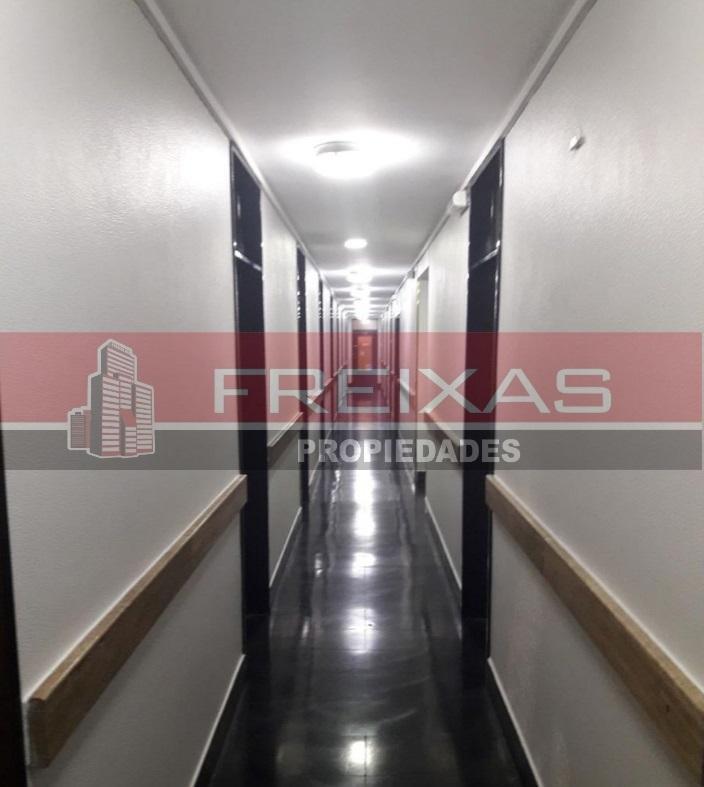 Foto de VENTA OFICINA GALERIA BOSTON 12m2 MICROCENTRO IDEAL INVERSION CALLE, imagen 3