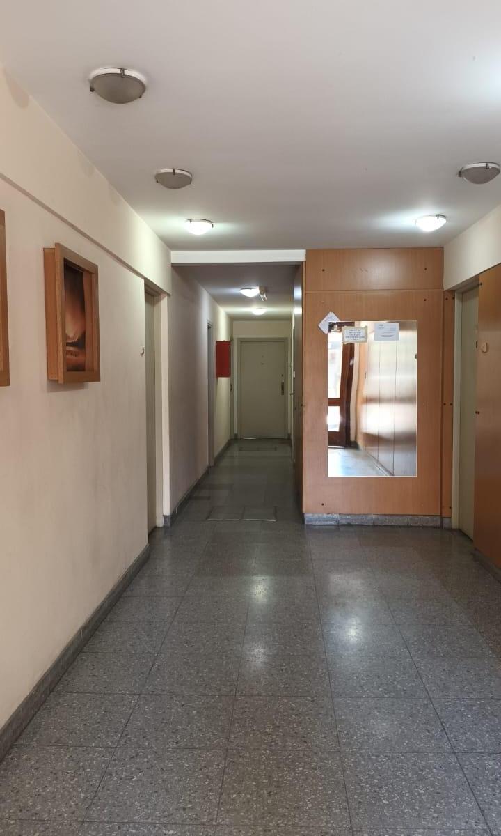Venta Departamento 2 Ambientes Parque Chacabuco 38 m² Frente Balcón Bajas Exp 2