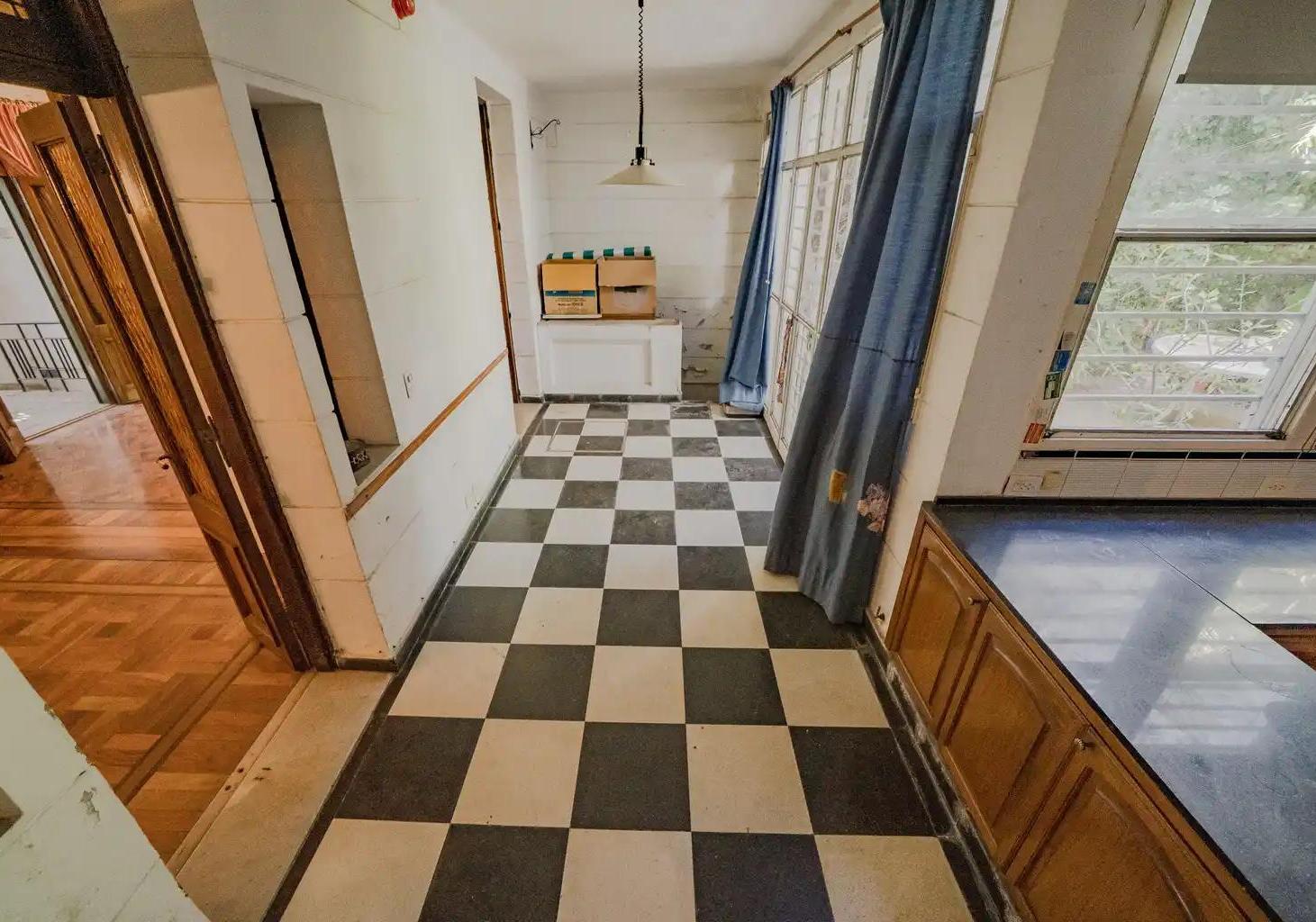 Foto de Venta Casa 7 Ambientes Villa del Parque 420m2 Lote Ppio 9x35 Garage, imagen 5