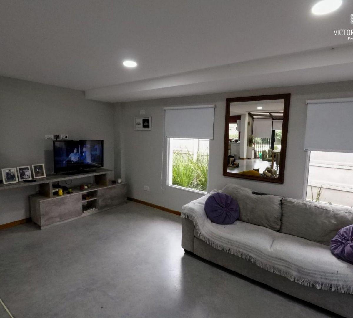 CASA 3 AMB. LAS LAJAS II GRAL.RODRIGUEZ PILETA, PARQUE,GARAG