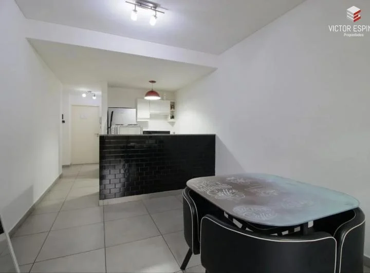Alquiler Departamento 2 ambientes con cochera San Martín 3