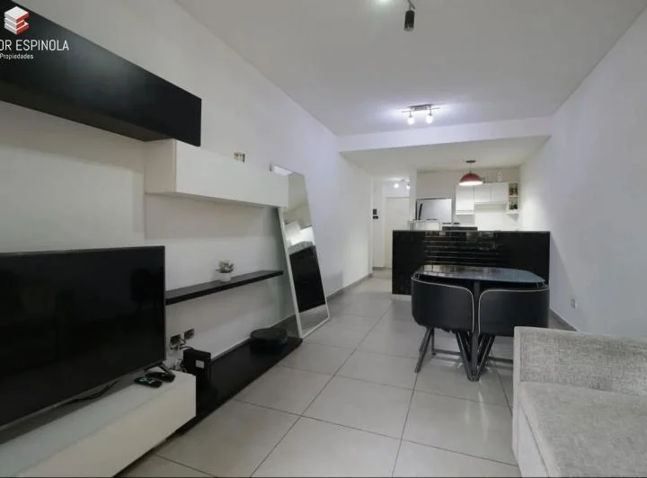 Alquiler Departamento 2 ambientes con cochera San Martín 5