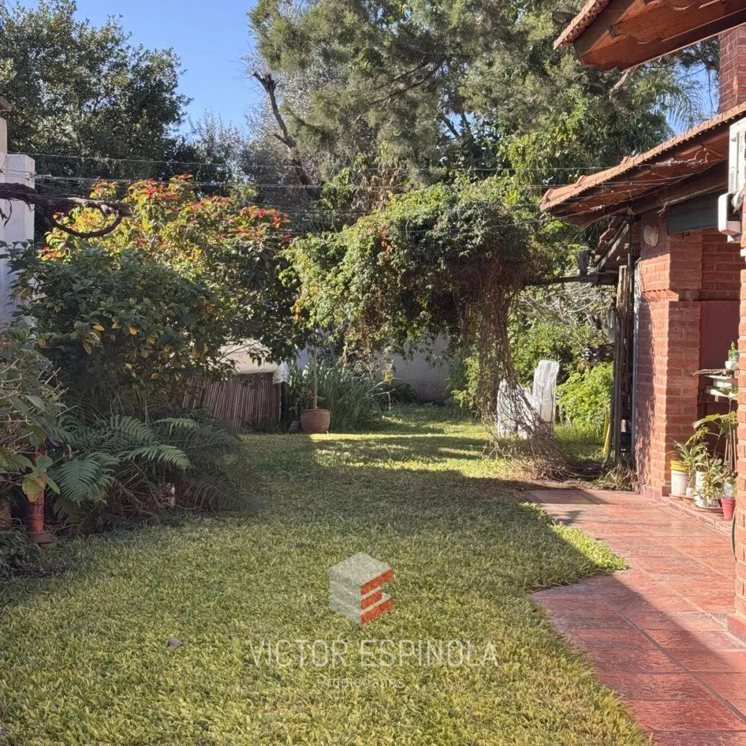 VENTA CASA 5 AMBIENTES JARDIN, COCHERA, SAN ANDRES LOTE PROPIO APTO CREDITO 3