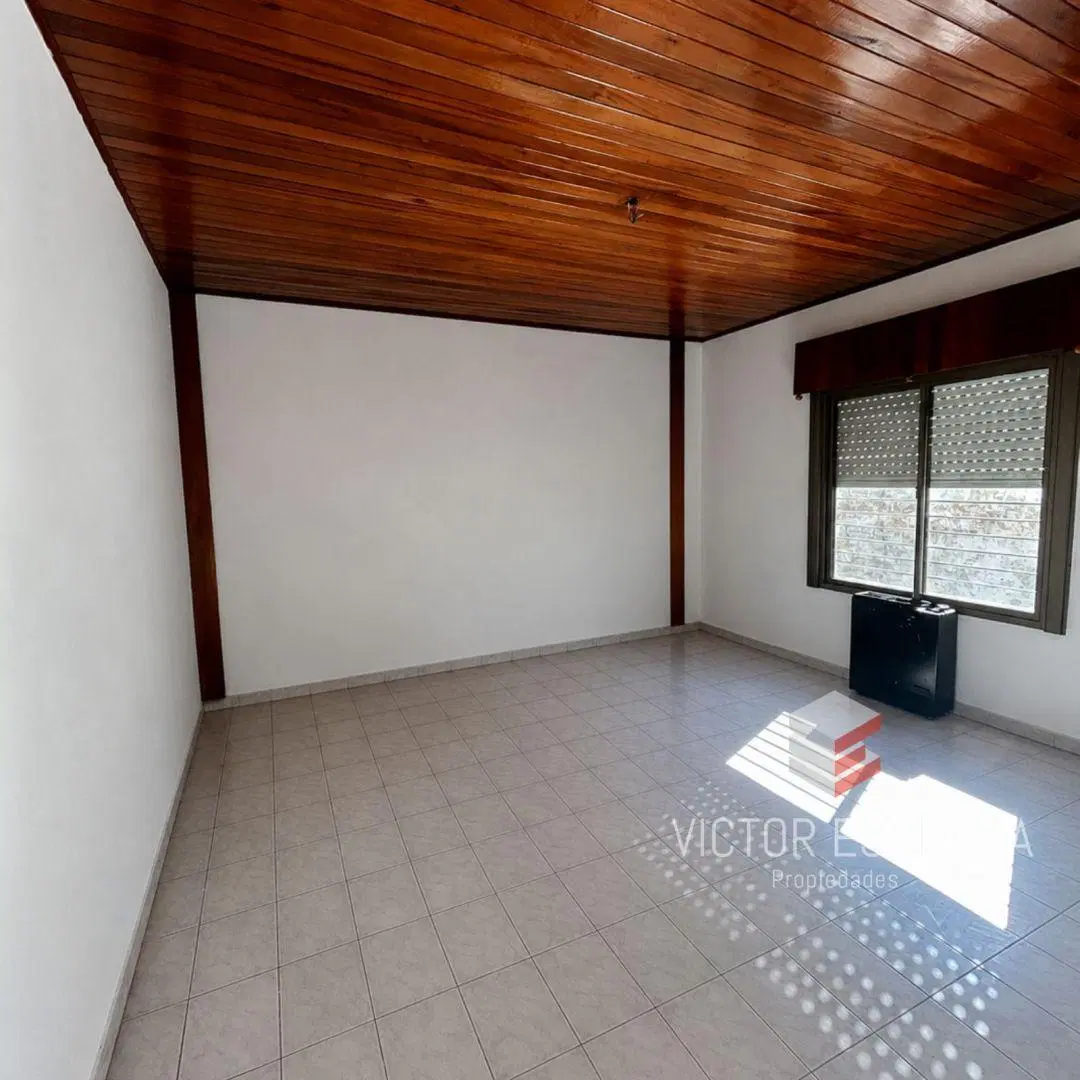 ALQUILER CASA TIPO PH VILLA BSOCH 5 AMBINETES 2 BAÑOS 2 COCHERAS 3