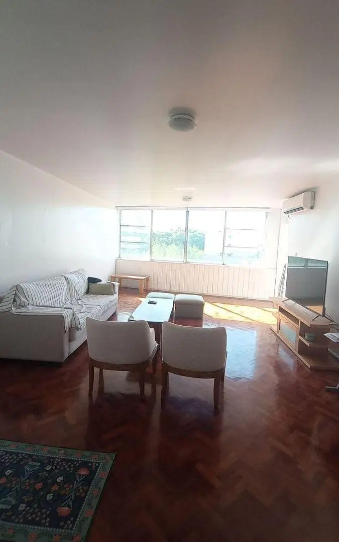 Departamento en venta sobre Colon 4