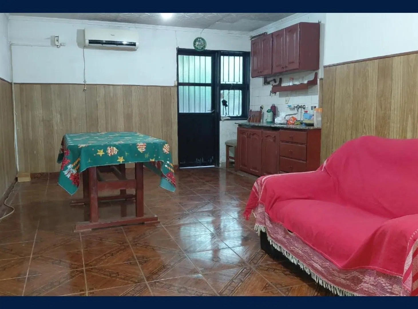 Casa sobre Avenida con 160 m² totales y 3 dormitorios en venta en Santa Rita 4