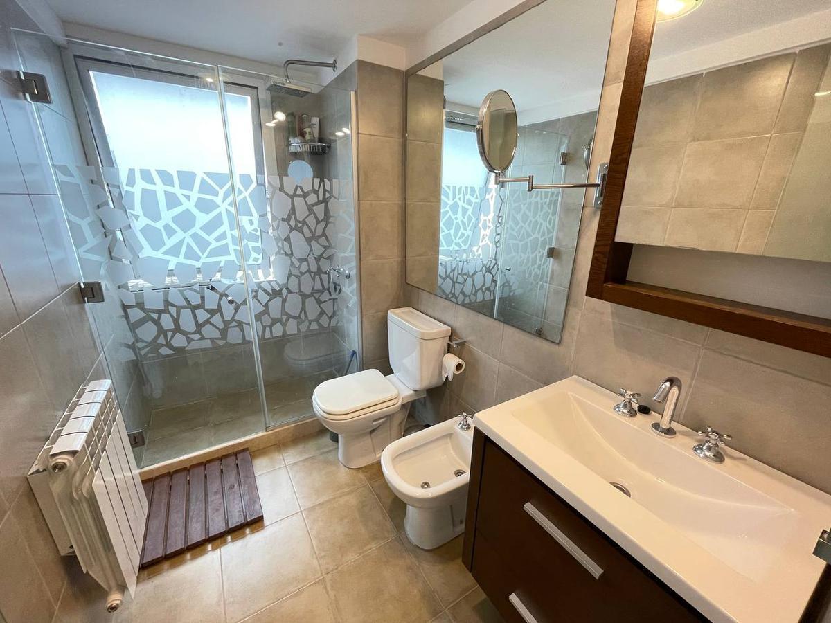Zona río - 2 Dormitorios con cochera y amenities