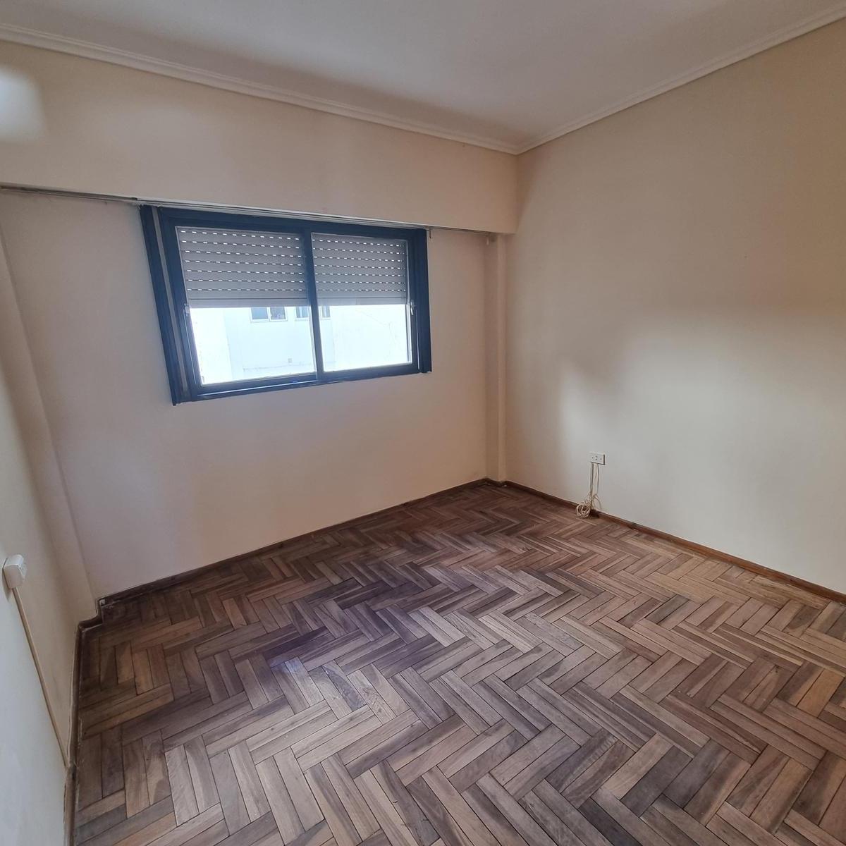 Venta - 3 Dorm. Centrico 1