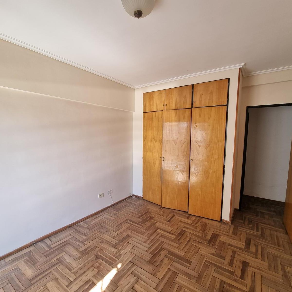 Venta - 3 Dorm. Centrico 1