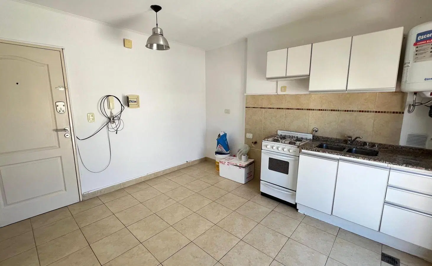 Monoambiente dividido con TERRAZA EXCLUSIVA 1