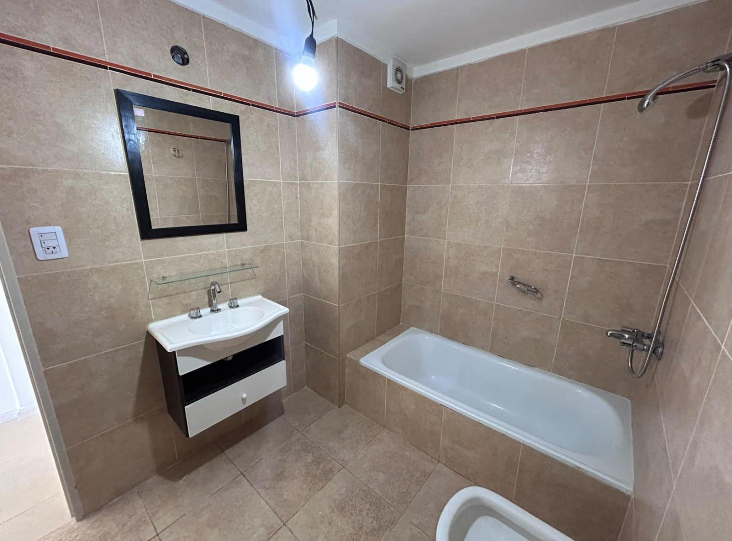Foto de Monoambiente con balcón en ALQUILER, imagen 3