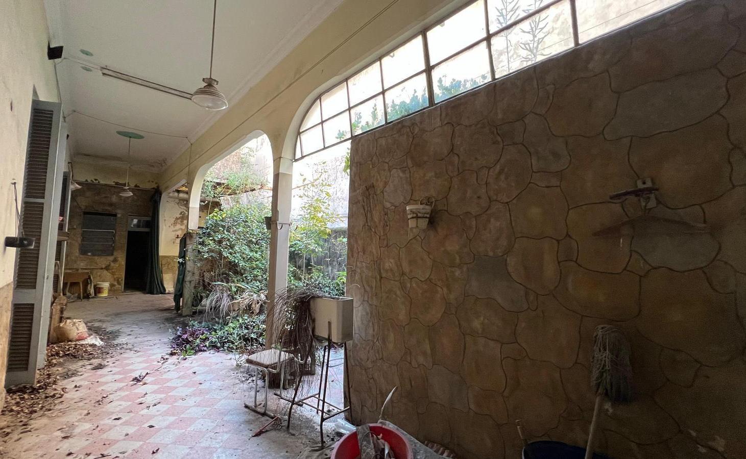 Foto de CASA EN VENTA A RECICLAR - BARRIO ABASTO, imagen 3