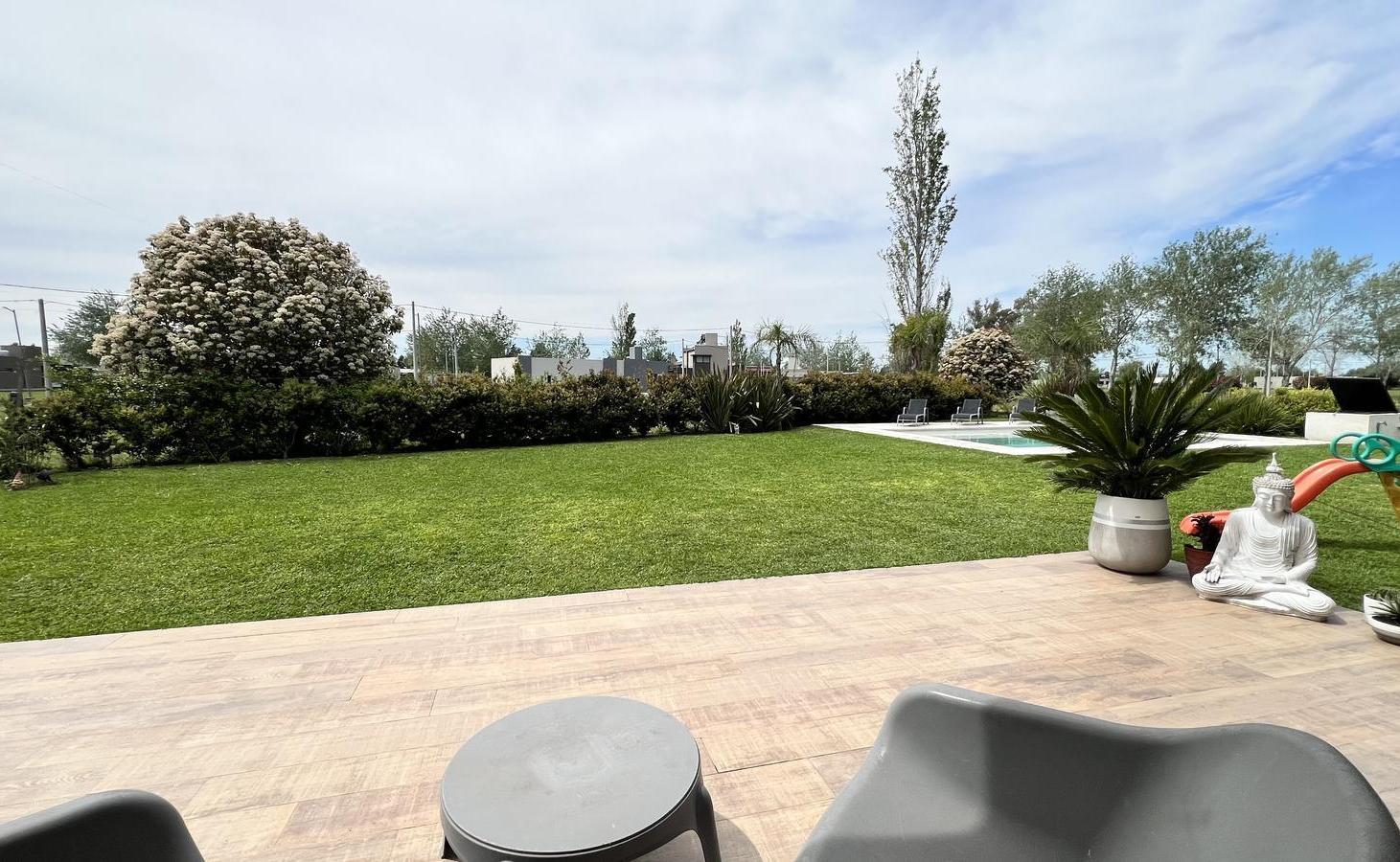 Foto de CASA EN VENTA PINARES DEL SUR, imagen 3