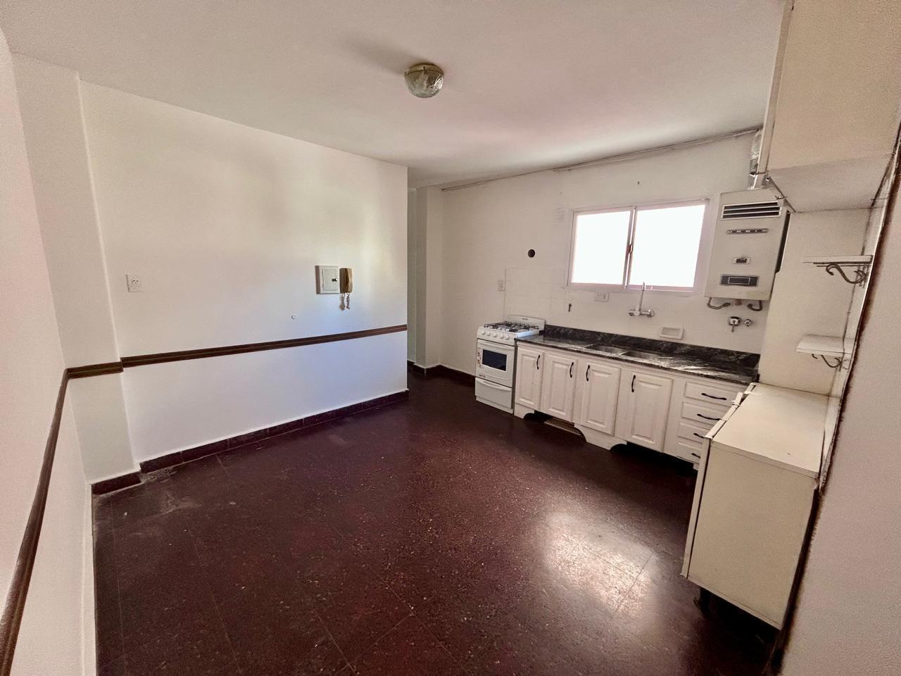 Foto de ALQUILER - 2 DORMITORIOS piso exclusivo - Barrio Martin, imagen 3