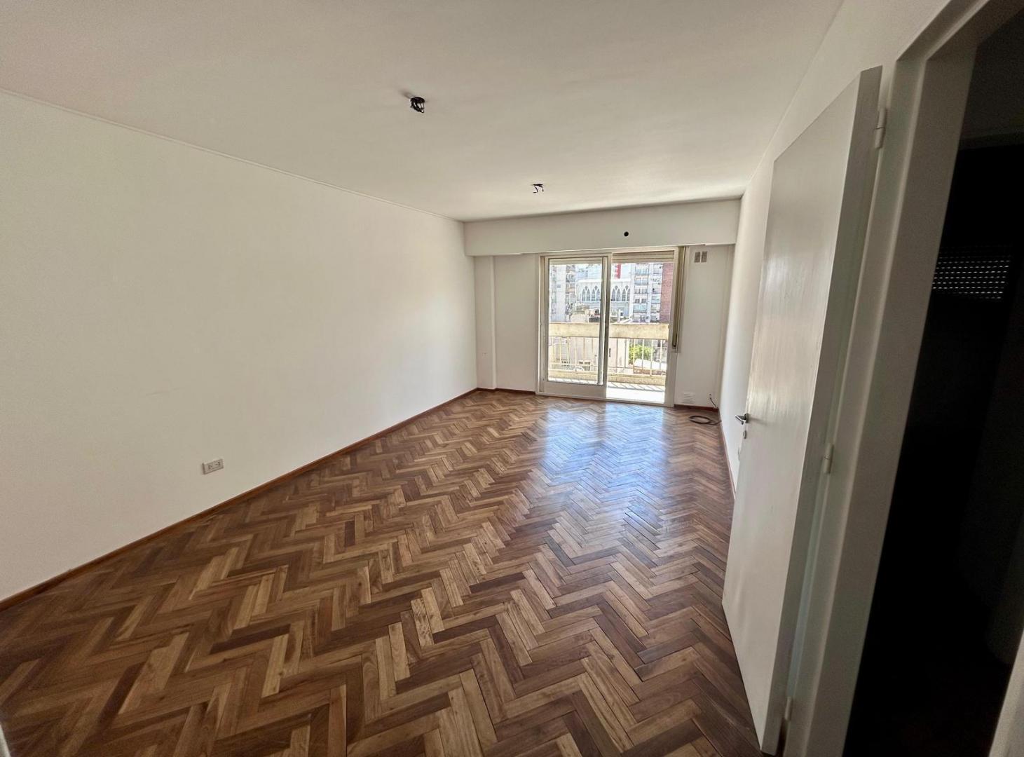 Foto de ALQUILER - 2 DORMITORIOS piso exclusivo - Barrio Martin, imagen 1