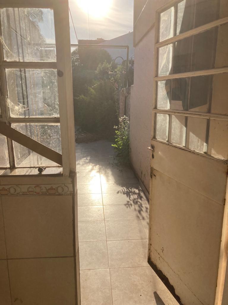Barrio La Florida/ Francisco Miranda. 3829 1