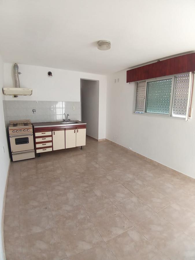 Foto de Departamento en alquiler - Castelar, imagen 2