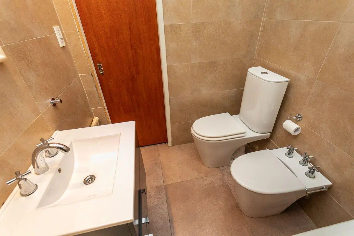 DEPARTAMENTO PALERMO VENTA 3 DORM BALCON SEMIPISO 5