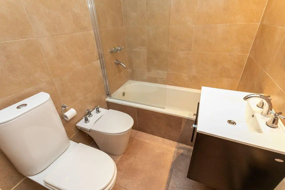DEPARTAMENTO PALERMO VENTA 3 DORM BALCON SEMIPISO 2