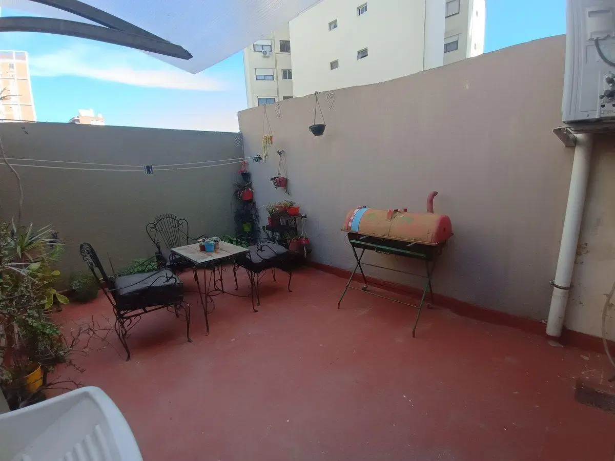 DEPARTAMENTO MONO PATIO APTO CREDITO BELGRANO R 5