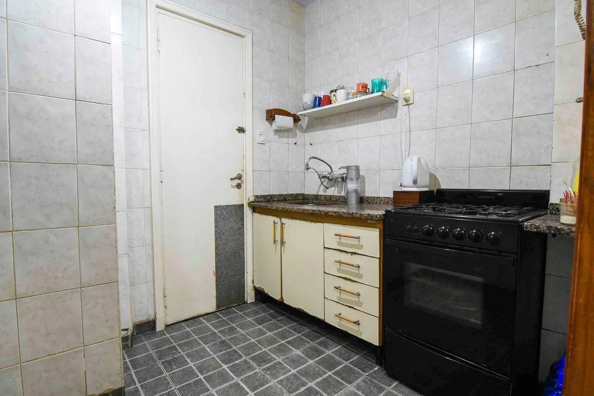 DEPARTAMENTO 4 AMBIENTES C/PATIO. JARDIN. BELGRANO 3
