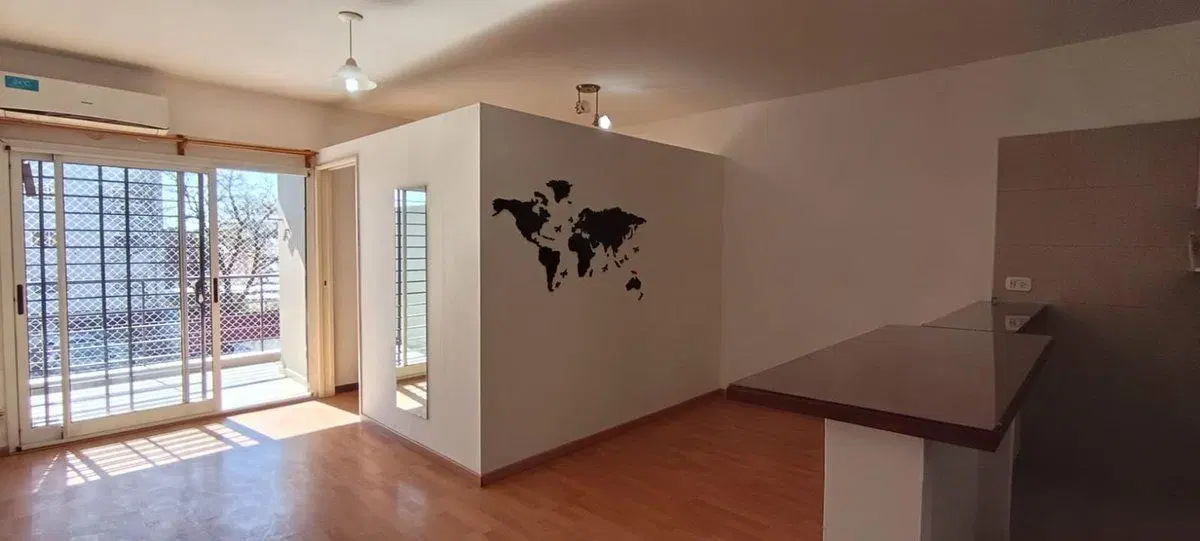 VENTA DEPARTAMENTO BALCON COCHERA PILETA MUNRO 2