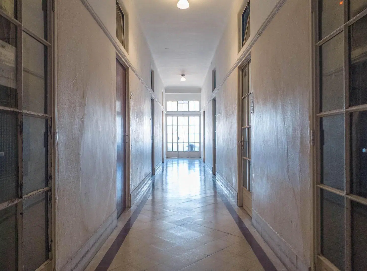 VENTA  OFICINA  DISTINGUIDA PALACIO BAROLO 4
