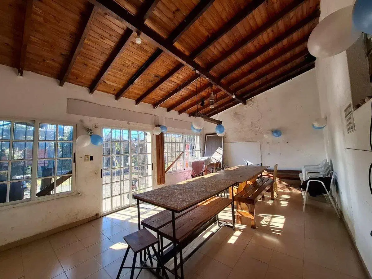 VENTA CASA 3 AMB con QUINCHO EZPELETA 4