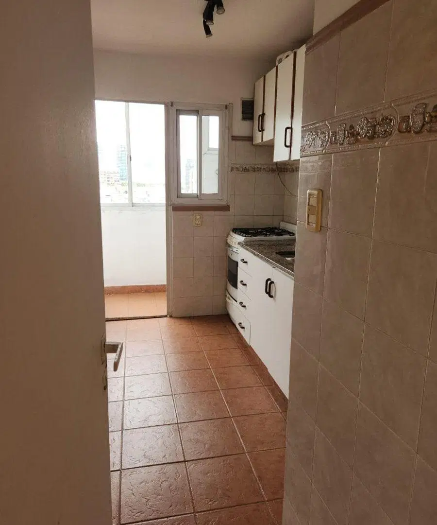 VENTA DEPARAMENTO 2 AMBIENTE CON BALCON SAN TELMO 4