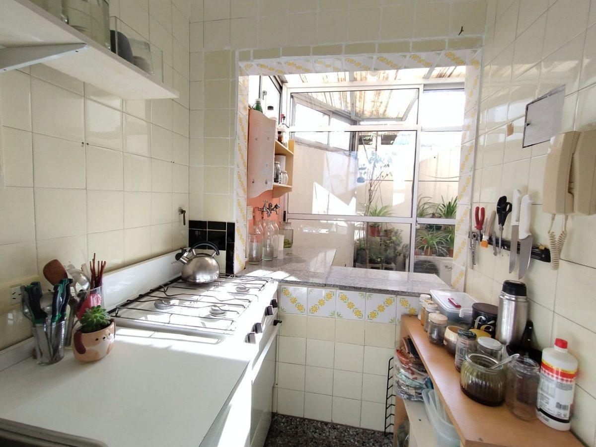 Foto de DEPARTAMENTO FUNCIONAL 2 AMB Y PATIO EN AGRONOMIA, imagen 2