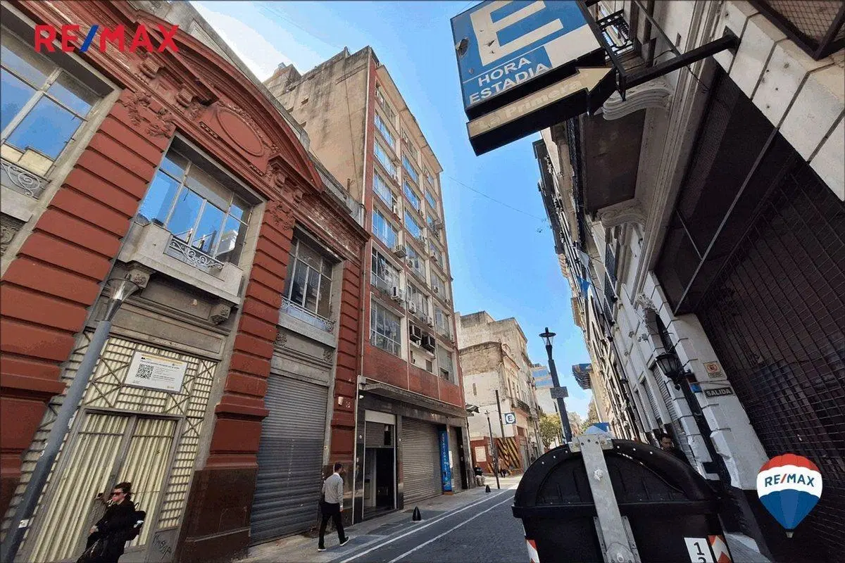 VENTA FINANCIADA OFICINA CENTRO CAPITAL FEDERAL 8