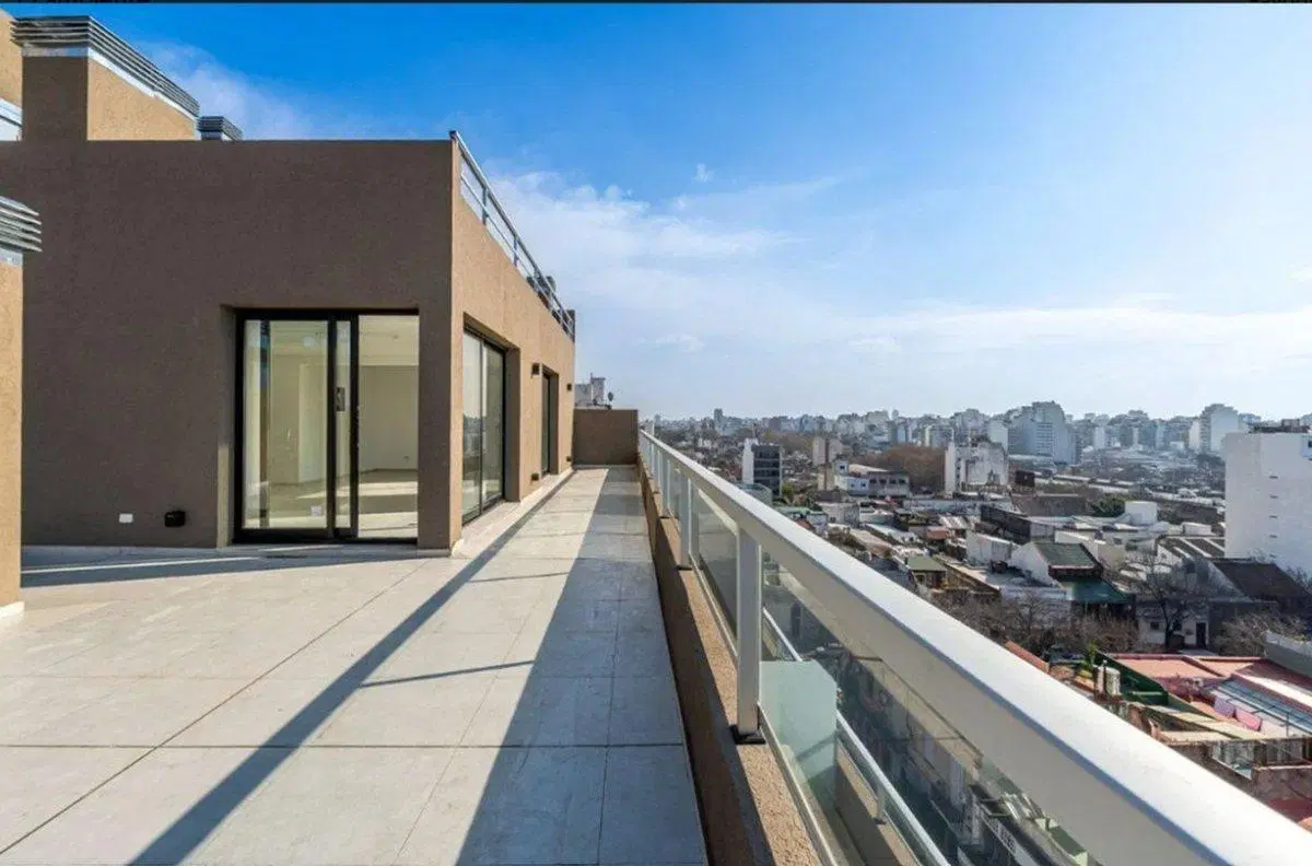 Venta Monoamb a Estrenar con Balcón y cochera CABA 3