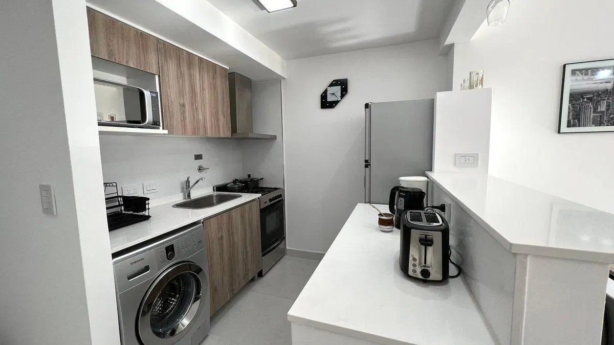 ALQUILER CABALLITO BALCON PILETA ZONA HOSPITALES 4