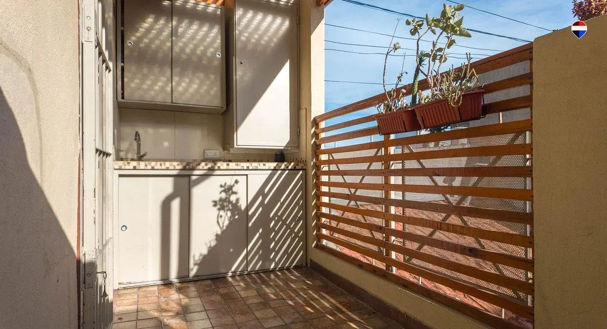 VENTA PH DUPLEX  3 AMB MONTE CASTRO 5