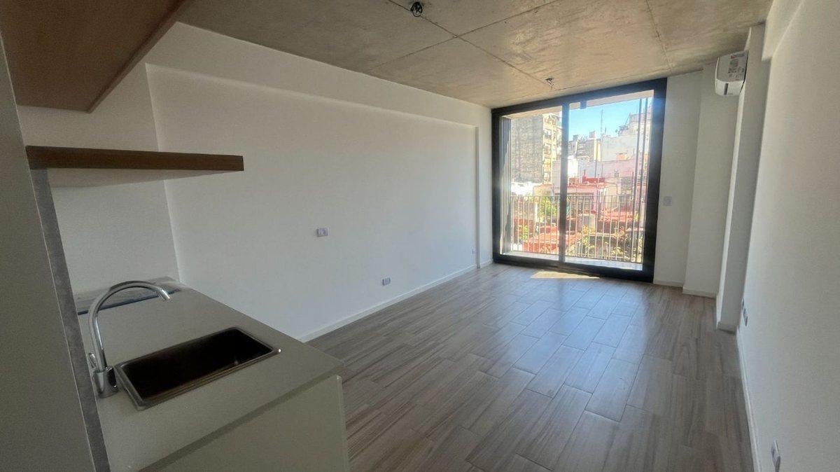 VENTA MONOAMB SAN TELMO A ESTRENAR POSESION YA