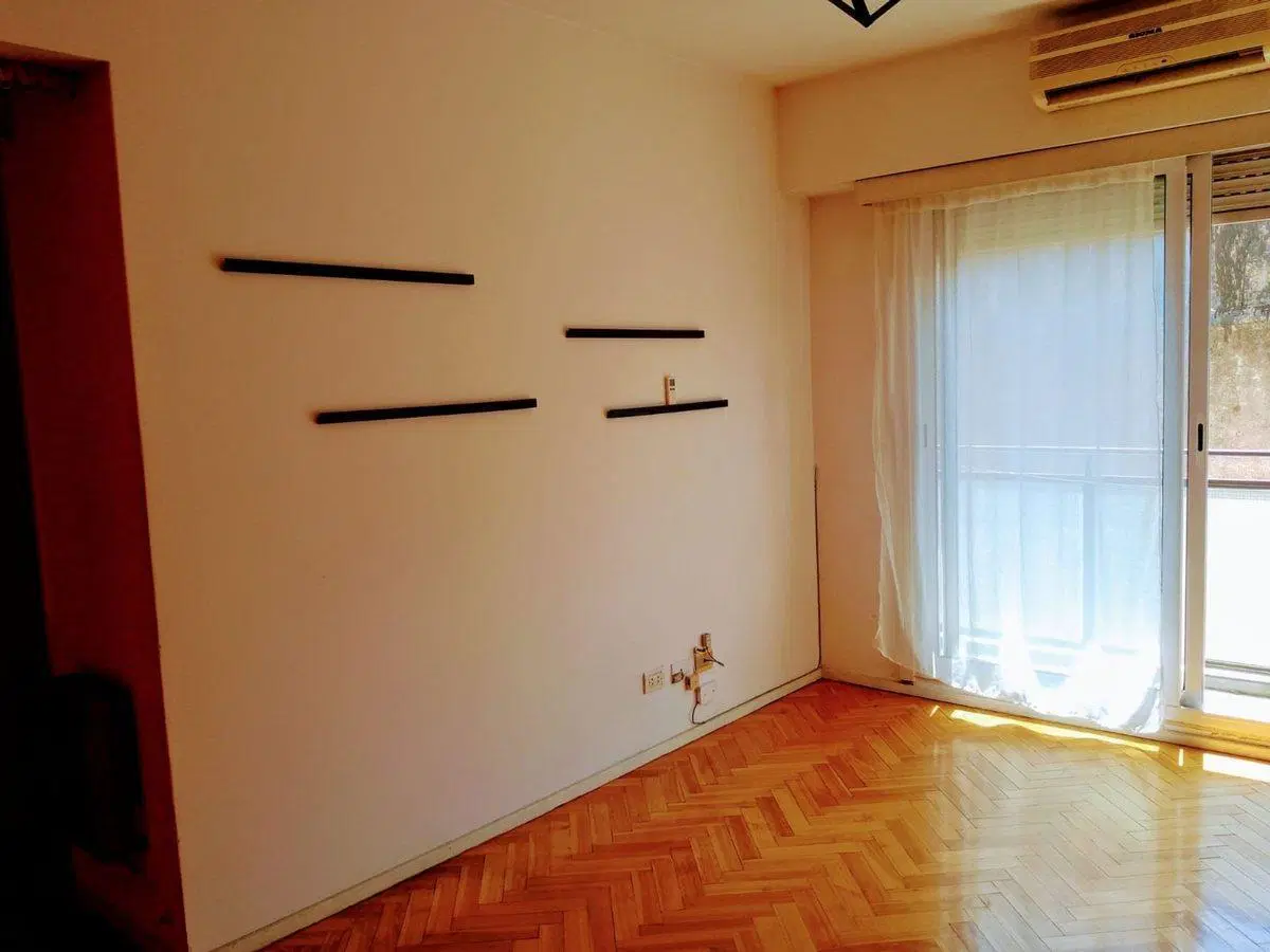 VENTA 2 AMBIENTES LUMINOSO - MONSERRAT-ZONA UADE 2