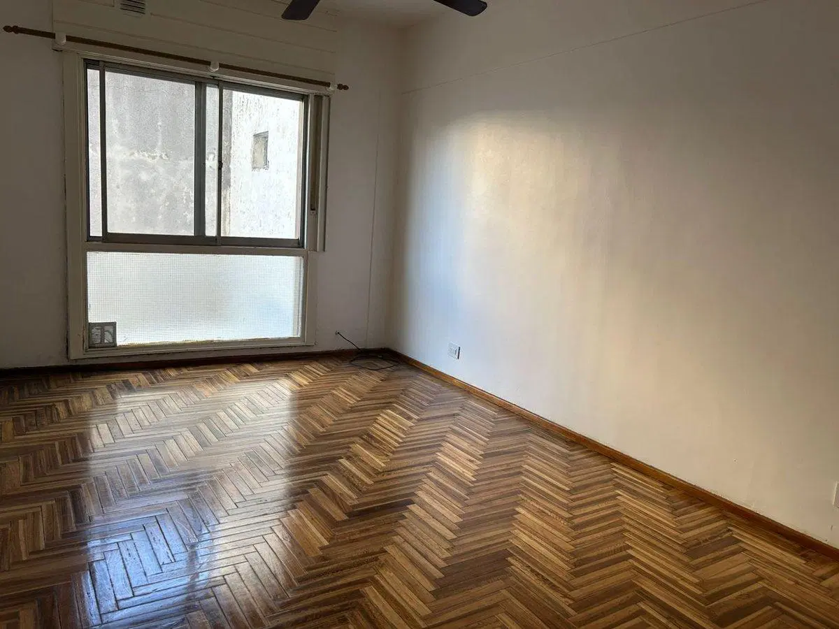 VENTA DEPARTAMENTO 2 AMBIENTES EN QUILMES CENTRO 4