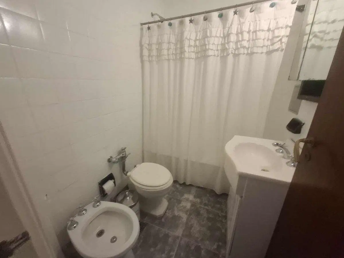VENTA 2 AMBIENTES ZONA MONSERRAT 5
