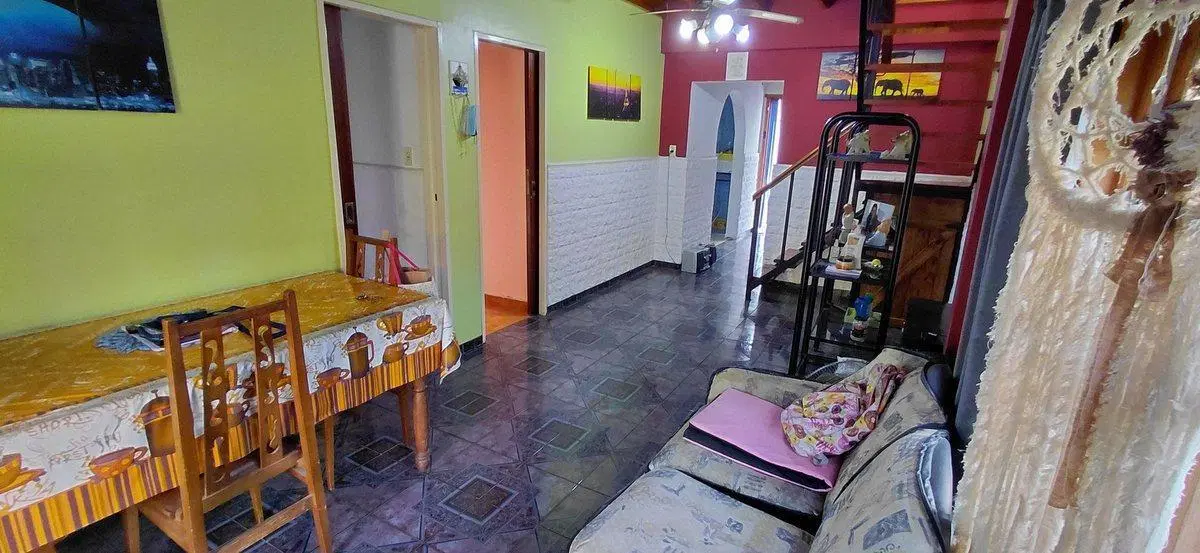 CASA 4 AMB COCHERA PARRILLA JARDIN Y PATIO EZEIZA 2