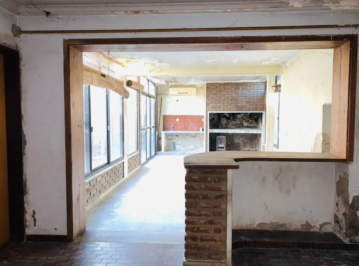 VENTA CASA 6 AMBIENTES PILETA Y GARAGE 25 DE MAYO 5