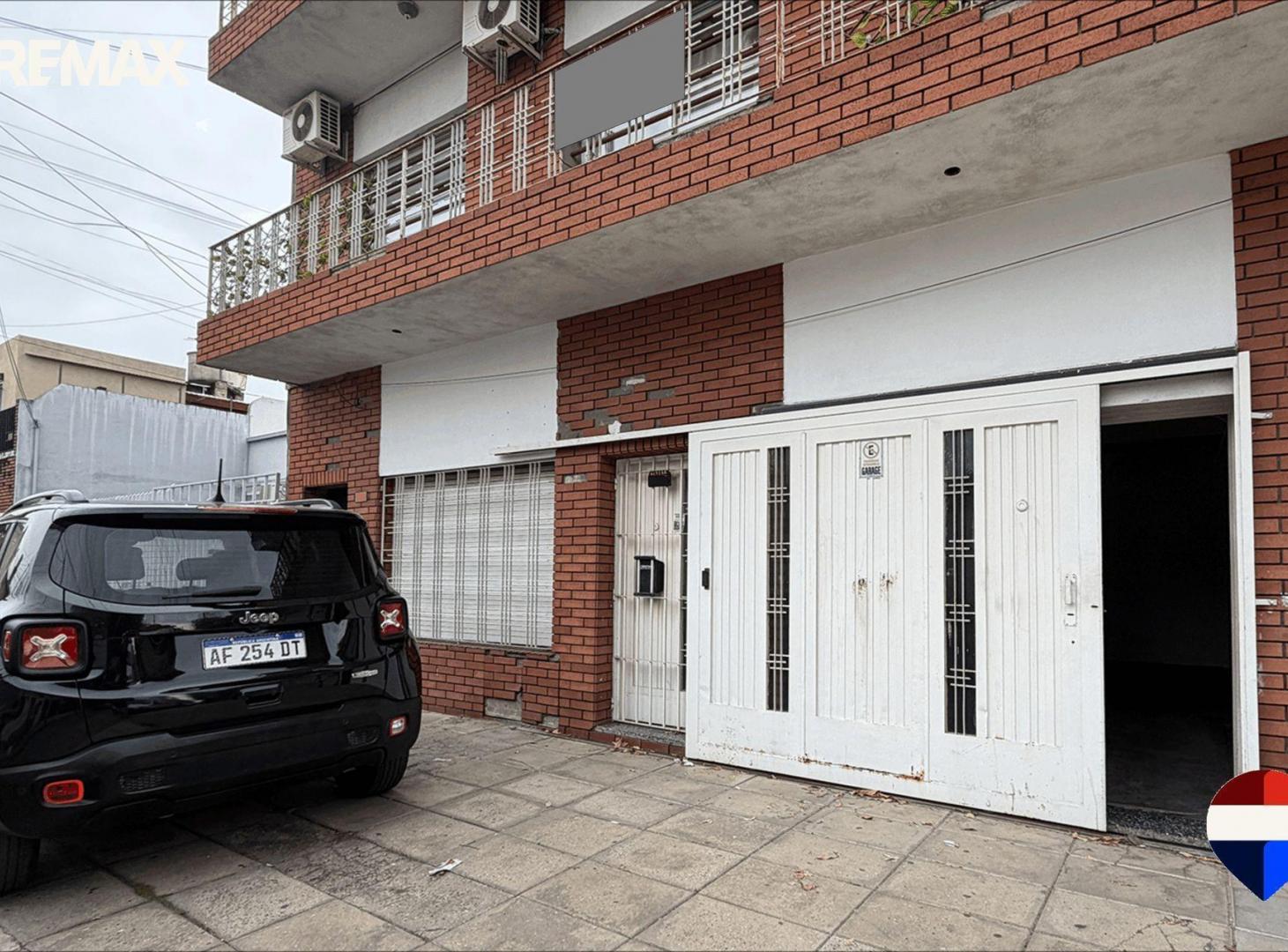 VENTA PH AL FRENTE COCHERA PATIO LOMAS DEL MIRADOR