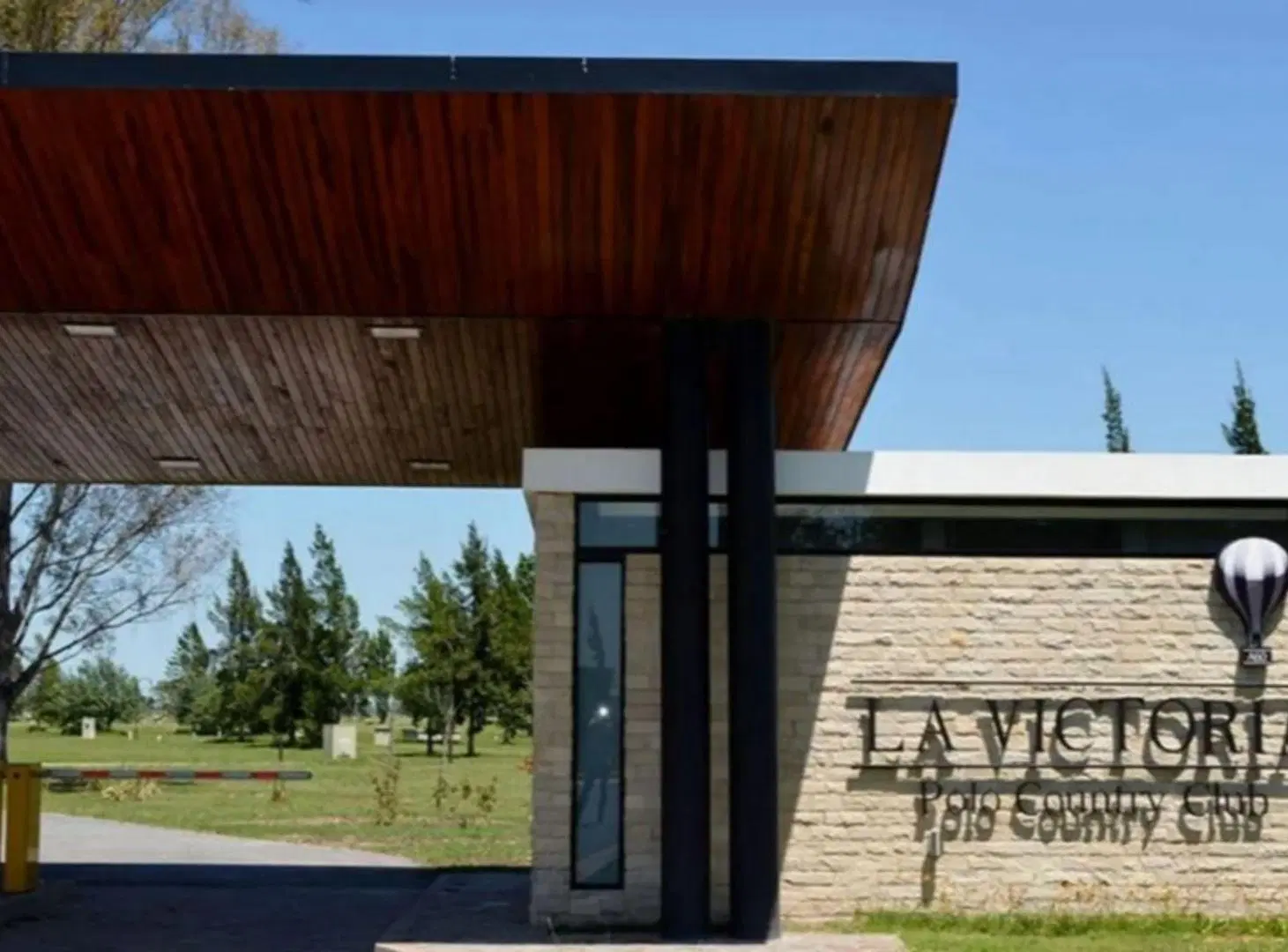 LOTE TERRENO EN VENTA LA PLATA BARRIO AREA 60 4