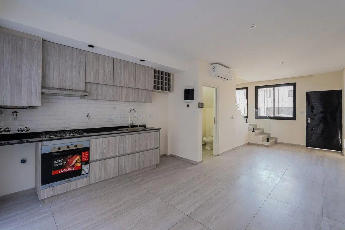 VENTA TRIPLEX VILLA LURO SIN EXPENSAS 4